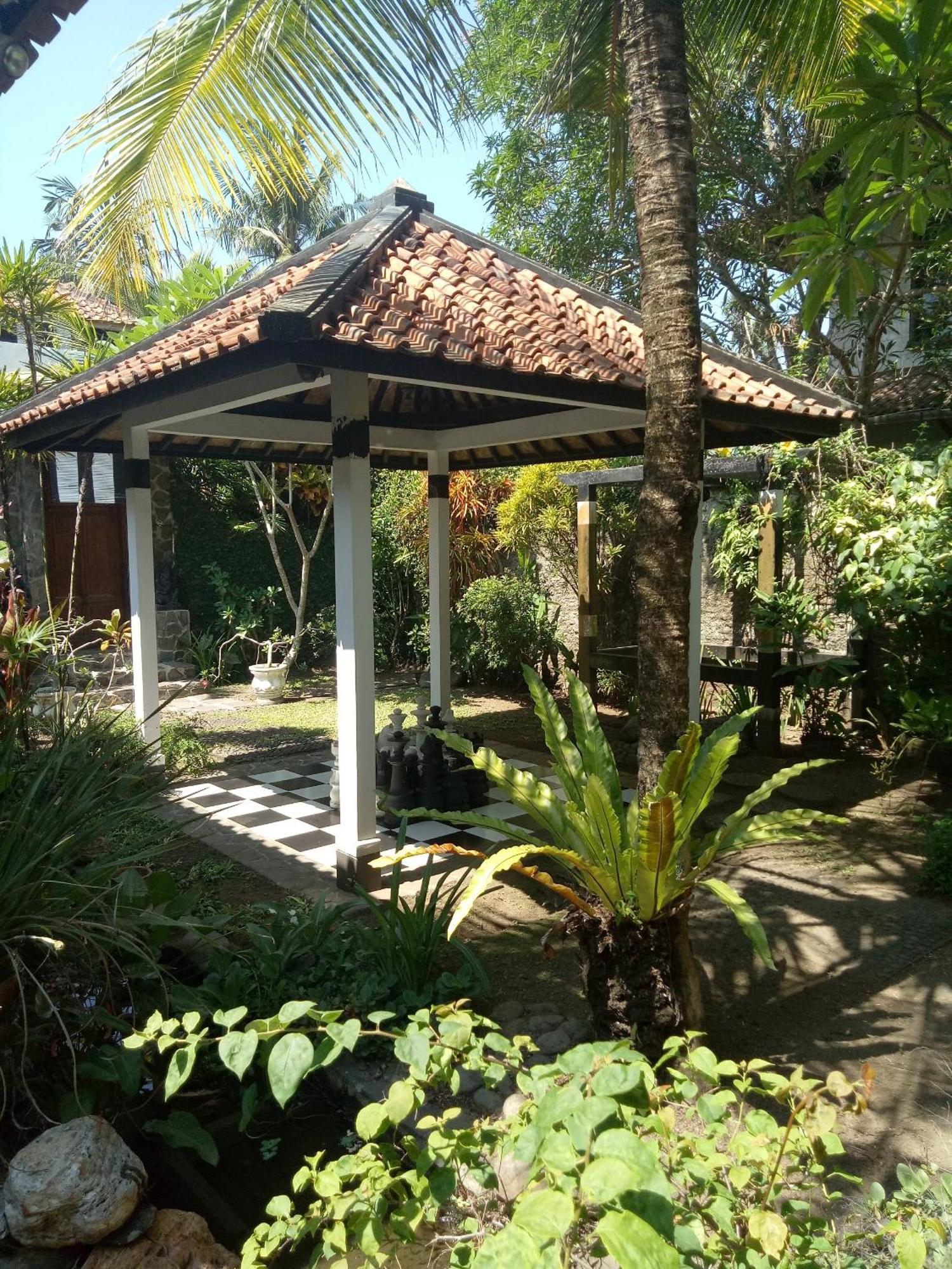 Adams Homestay Pangandaran Exterior photo